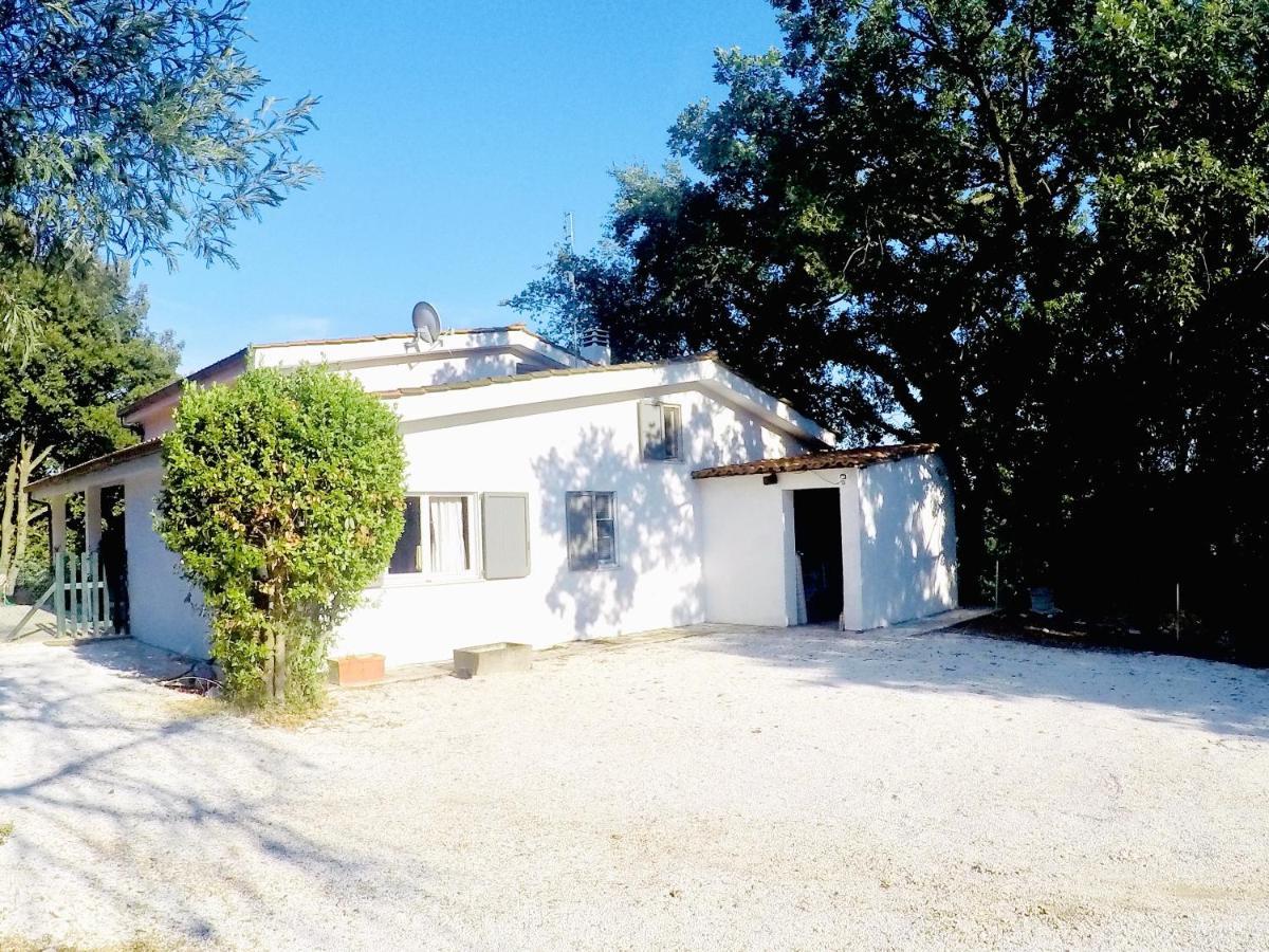 3 Bedrooms House With Jacuzzi Enclosed Garden And Wifi At Castel Di Decima Ferienhaus *