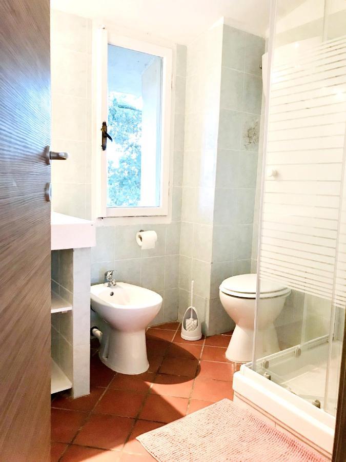 3 Bedrooms House With Jacuzzi Enclosed Garden And Wifi At Castel Di Decima Ferienhaus